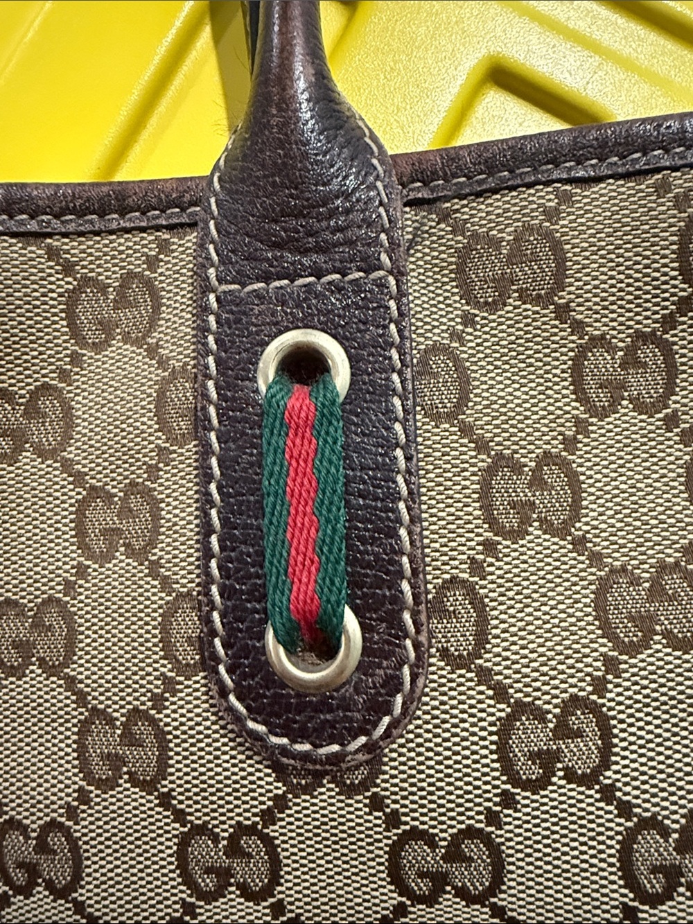Gucci GG Canvas Vertical Princy Tote - Picture 4 of 16